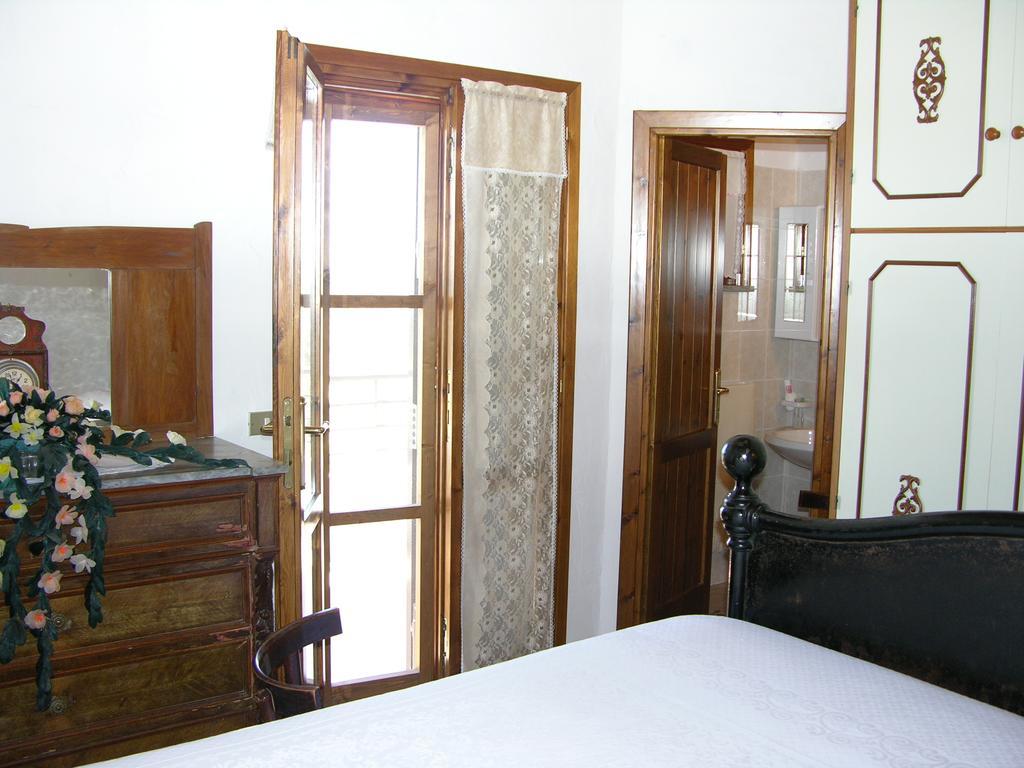 Antico Casolare Sorso-Tourist Rental Номер фото